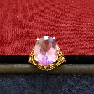 10K yellow gold amethyst ring, sz 6
